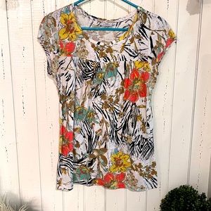 Multi color print shirt
